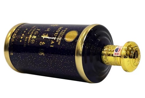 酒瓶采用珐琅工艺的1680茅台酒包装设计作品荣获“世界之星”最高奖